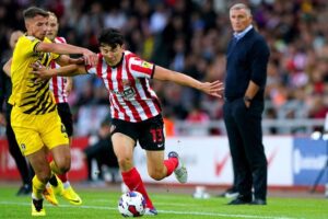 ผลักดันเข้าใกล้