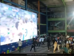 แฟนบอลบังคลาเทศ