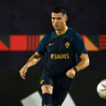 โรนัลโดเป็นฟรีเอเย่นต์