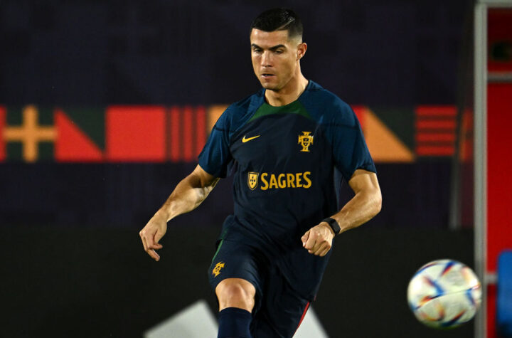 โรนัลโดเป็นฟรีเอเย่นต์