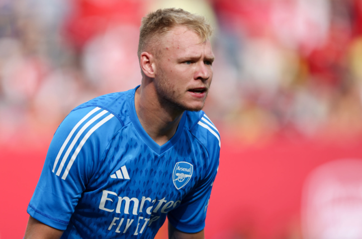 อารอนเปิดเผยว่า